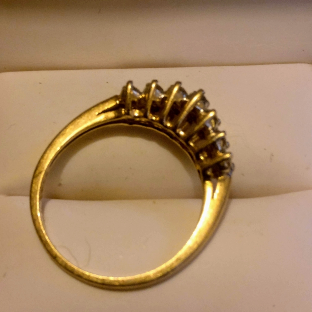 Ring - Picture 3 of 3